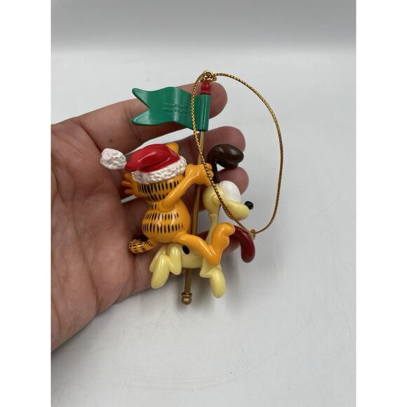 Vintage Garfield Odie Trim A Tree Christmas Ornament Figure Merry Go Round - Picture 4 of 6